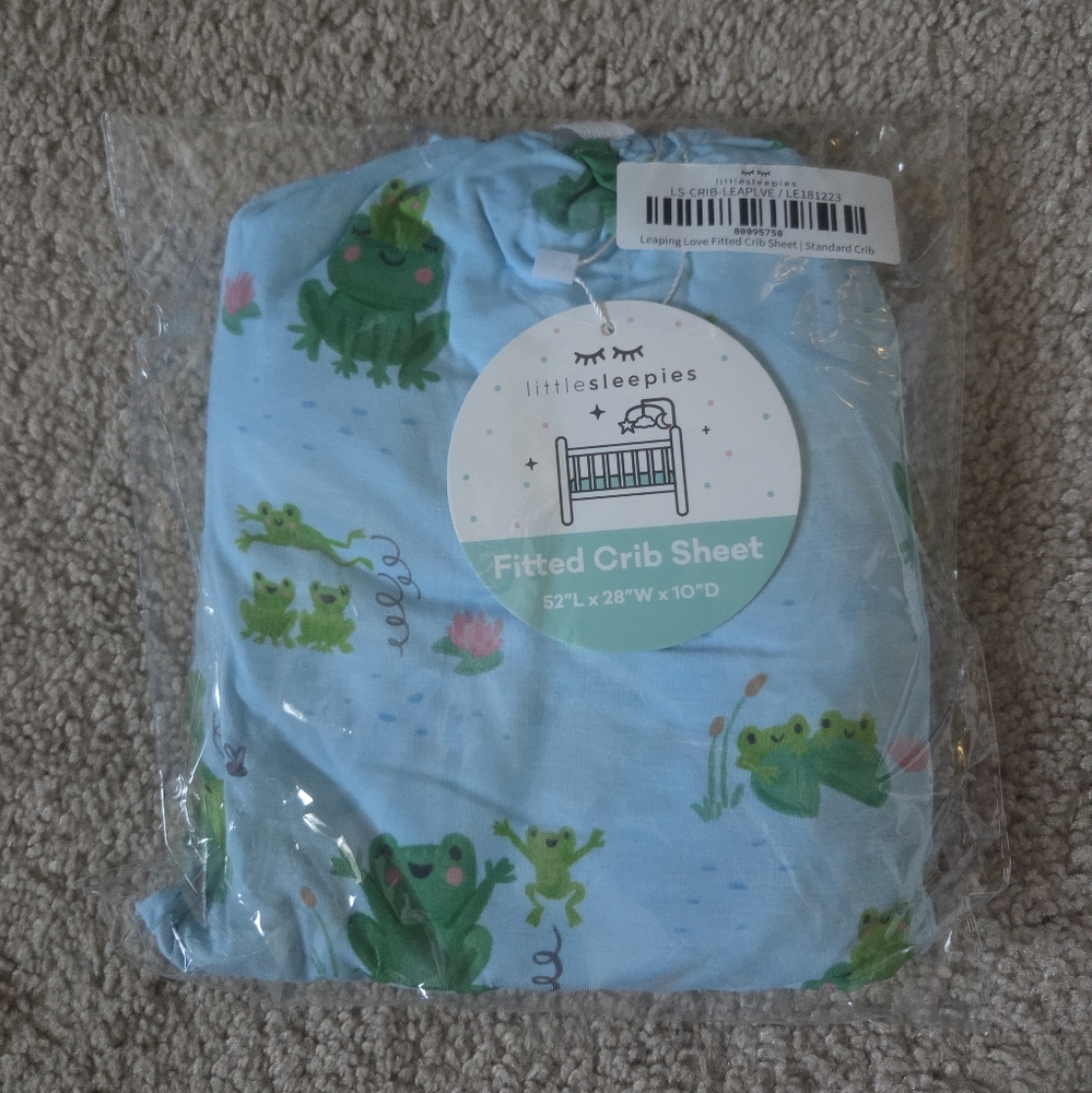 Little Sleepies Leaping Love Crib Sheet